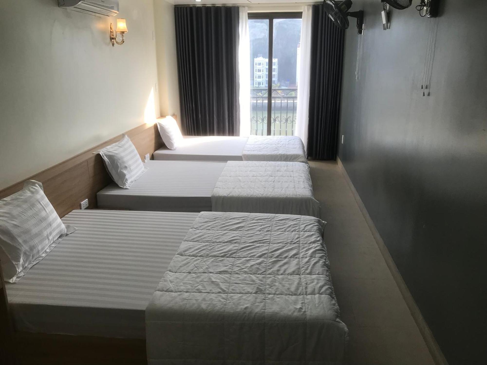 Anh Nhu Hotel Chan Chau Exterior photo